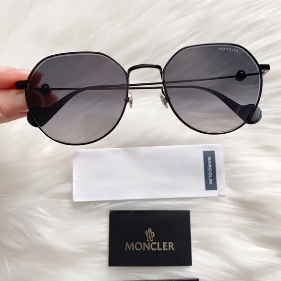 Luxury Moncler Sunglasses - Picture 1 of 8